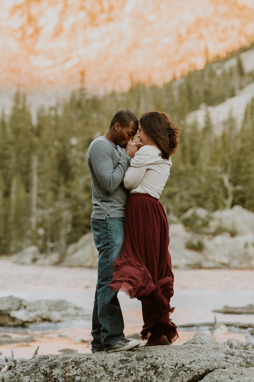 DREAM LAKE HIKING ENGAGEMENT I Intimate Wedding Photographer I ROCKY MOUNTAIN ELOPEMENT PHOTOGRAPHER| JUSTYNA E BUTLER PHOTOGRAPHY | ROCKY MOUNTAIN NATIONAL PARK ELOPEMENT PHOTOGRAPHER| COLORADO MOUNTAIN ADVENTUROUS ELOPEMENT PHOTOGRAPHER|INTIMATE WEDDING COLLECTIONS |ADVENTUROUS ELOPEMENT COLLECTIONS