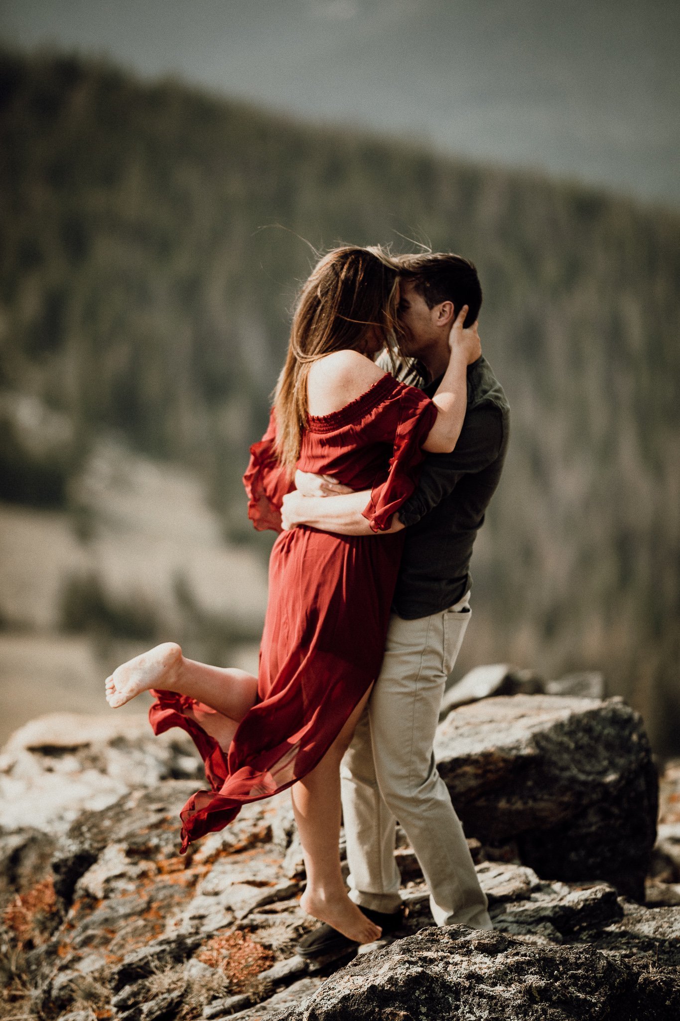 Intimate Adventure Weddings In Colorado