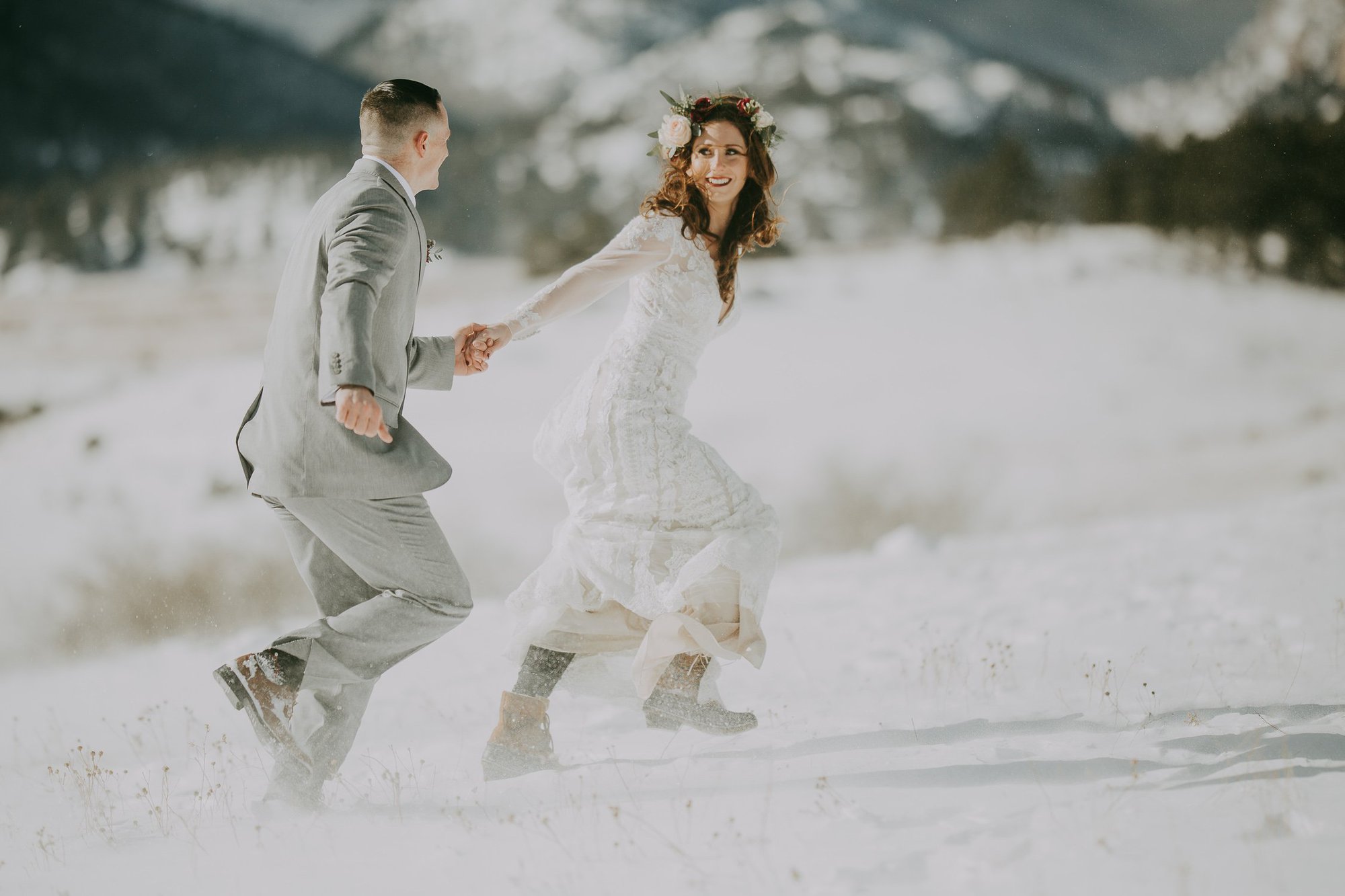 ROCKY MOUNTAIN ELOPEMENT PHOTOGRAPHY|SPRAGUE LAKE ELOPEMENT| JUSTYNA E BUTLER PHOTOGRAPHY | ROCKY MOUNTAIN NATIONAL PARK ENGAGEMENT |COLORADO MOUNTAIN ELOPEMENT PHOTOGRAPHER