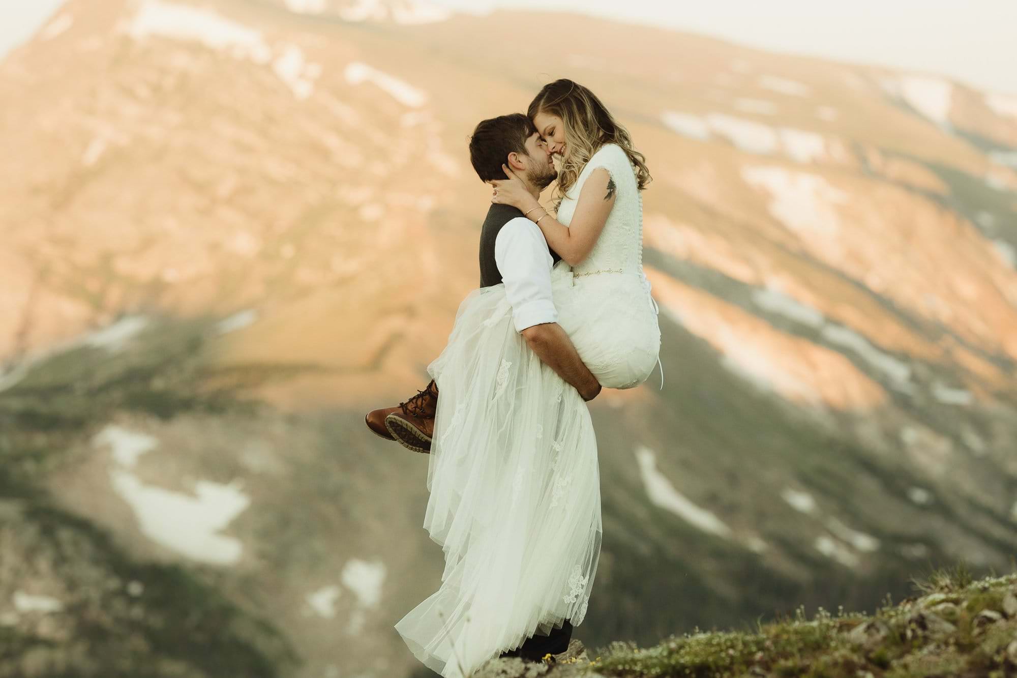 ROCKY MOUNTAIN NATIONAL PARK ELOPEMENT|RMNP ELOPEMENT|GRAND COUNTY HIKING ADVENTURES|SELF-SOLEMNIZING COLORADO ELOPEMENT |TANDA+STEPHEN