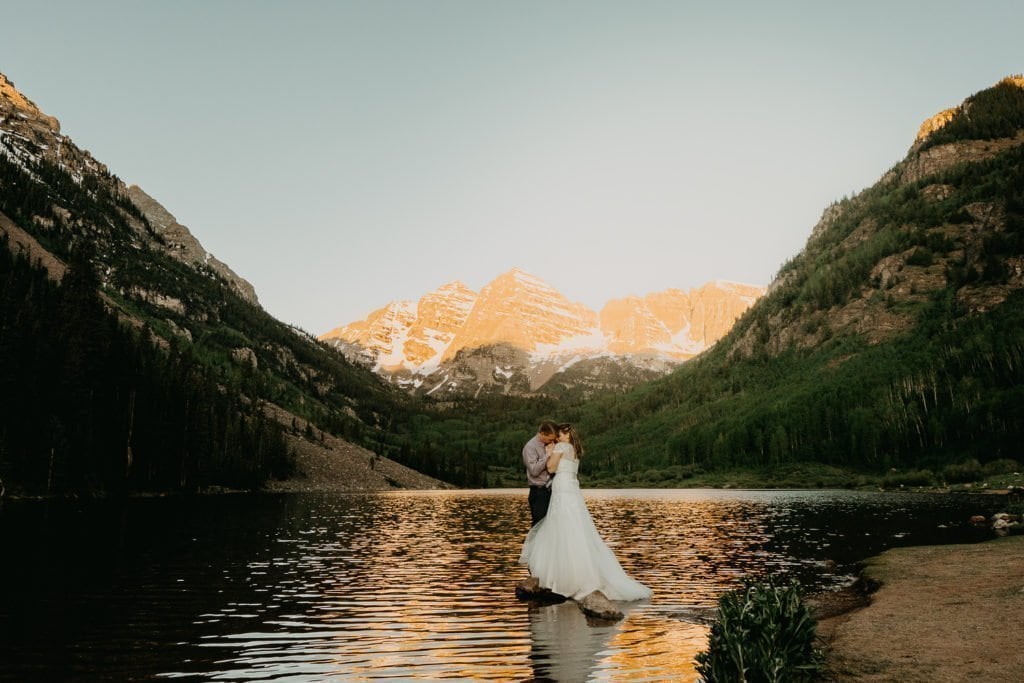 Aspen Maroon Bells Elopement at sunrise