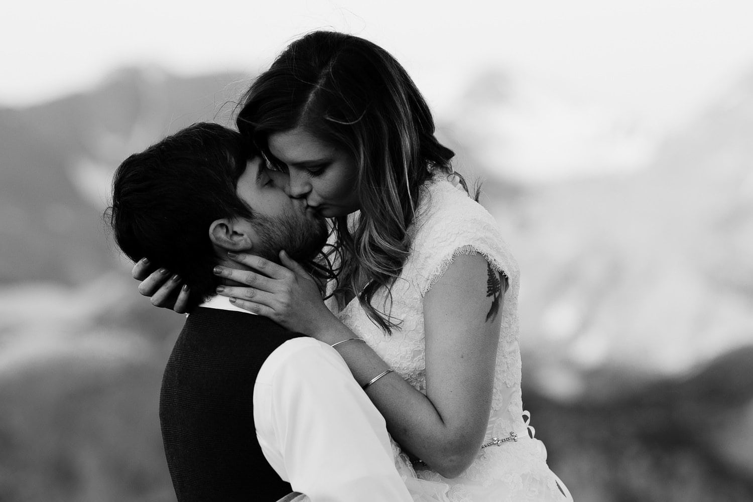 ADVENTURE DESTINATION ELOPEMENT|ROCKY MOUNTAIN NATIONAL PARK WEDDING|RMNP ELOPEMENT|GRAND COUNTY HIKING ADVENTURES|SELF-SOLEMNIZING COLORADO ELOPEMENT |TANDA+STEPHEN