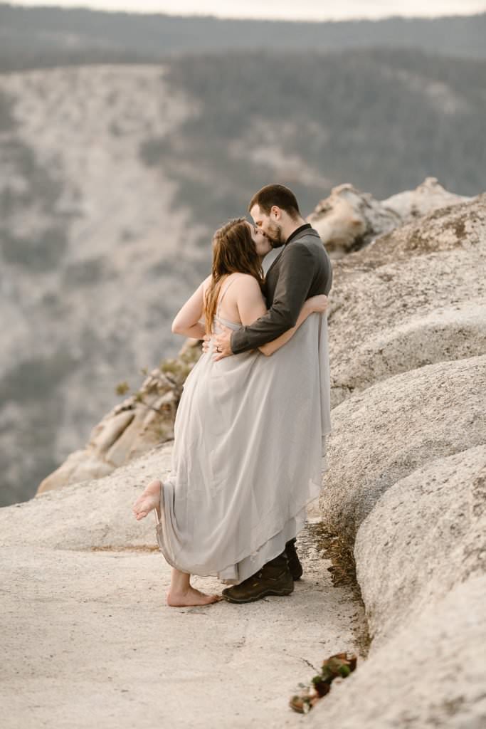 MARIE+EVAN'S ADVENTUROUS YOSEMITE NATIONAL PARK VOWS RENEWAL | SUNSET WEDDING CEREMONY AT TAFT POINT | DESTINATION ELOPEMENT PHOTOGRAPHER