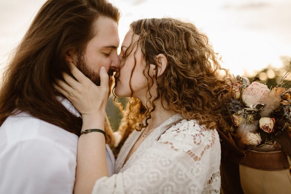 BOULDER MOUNTAIN HIKING ADVENTURE | LOST GULCH OUTLOOK COLORADO ADVENTURE | OSMP LOVE STORY ADVENTURE | COLORADO ADVENTURE ELOPEMENT PHOTOGRAPHER | JUSTYNA E BUTLER PHOTOGRAPHY | PATRICK + GRACE