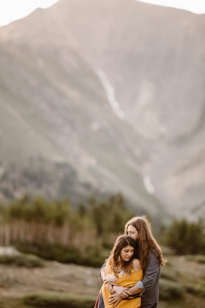 COLORADO MOUNTAIN ADVENTURE ENGAGEMENT PHOTOGRAPHER