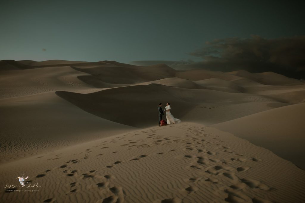 Desert Elopement Under The Moonlight At Great Sand Dunes National Park Will Make You Rethink Your Wedding Plans