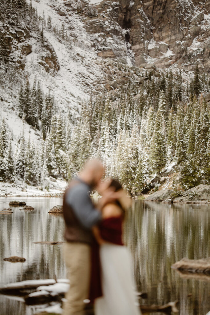 Snowy Colorado mountain landscape for a winter elopement