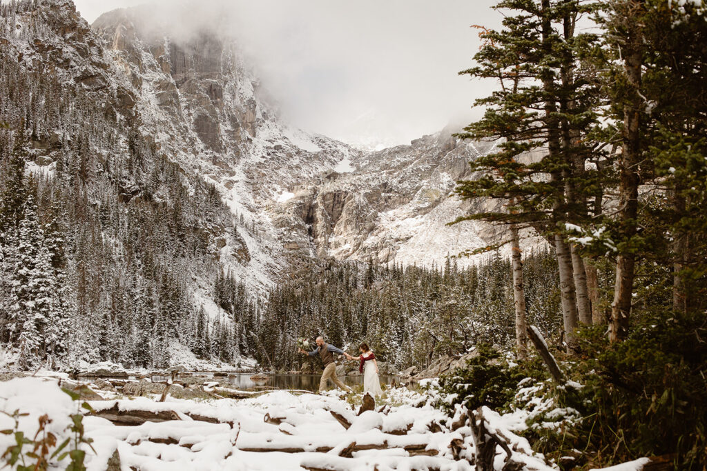 Colorado mountain landscape for an adventurous elopement